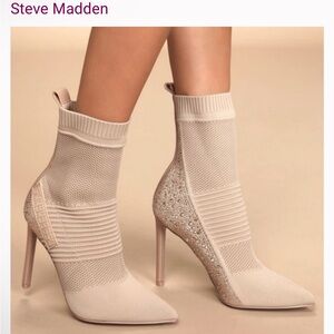 Steve Madden Nude Rhinestone Heeled Boots Size 8